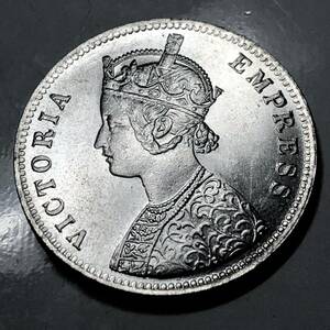 古銭　イギリス 1901年　ヴィクトリア女王 英領インド 1ルピー銀貨 シルバー アンティークコイン大型銀貨 