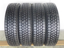 195/70R17.5 112/110L HRT 未走行再生 4本セット スタッドレスタイヤ L16752_画像1