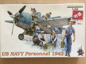 【未組立】eduard エデュアルド 1/48 US NAVY PERSONNEL 1942 アメリカ海軍整備兵 エッチングパーツ付き