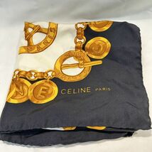 美品 正規品 CELINE PARIS セリーヌ パリ ハンカチ スカーフ エッフェル塔柄 シルク100% 85cm×85cm 青色 レディース イタリア製_画像3