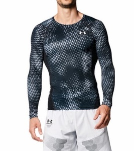 新品 アンダーアーマー 長袖 シャツ MD M 黒 ブラック UNDER ARMOUR インナー 1375540 コンプレッション ヒートギア 即決