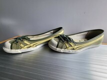 ★Onitsuka tiger オニツカタイガー THN889 レディースシューズ スニーカー 24.5㎝ カーキ色系 _画像2