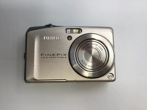 8849 【動作品】 FUJIFILM 富士フイルム FinePix F60 fd コンパクトデジタルカメラ バッテリー付属