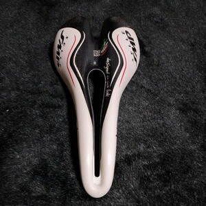 Selle SMP Hellサドル 
