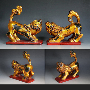 【百】木彫 獅子 一対 阿吽獅子 金箔仕上 中国美術 木雕獅子 古獅子 仏教美術