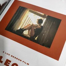 7111 発送ゆうパケ　映画パンフレット　レオン　LEON　　_画像4