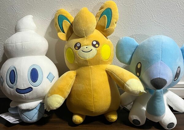 ポケモンぬいぐるみ　もふぐっとぬいぐるみ　パモ・クマシュン・バニプッチ　３点まとめ売り