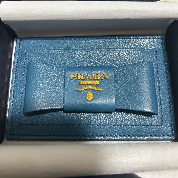 PRADA プラダ カードケース 定期入れ