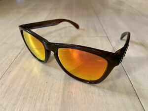 OAKLEY Frogskins Polished rootbeer×社外ミラーレッド偏光レンズ新品交換済 中古美品 POLARIZED 刻印 フロッグスキン 03-224