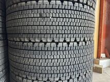 送料無料　245/70R19.5 136/134J ブリヂストン　W900　トラック用スタッドレス　中古タイヤ　12本セット_画像6