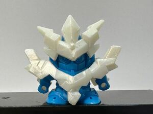 ◆ガン消し 消しゴム フィギュア　SDガンダム　ビットエックス　雷