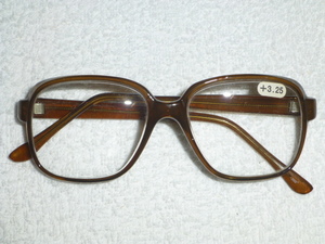 大変貴重！ ヴィンテージ 老眼鏡 +3.25 高級素材 セルロイド製と推測 お洒落な クリア寄りカラー メガネ 洗浄清掃済！