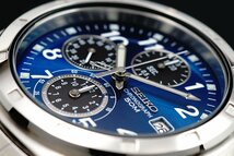 1円～ 1スタ セイコー 正規品 海外モデル SEIKO 逆輸入 美しいサファイアブルー 新品 クロノグラフ 腕時計 メンズ激レア入手困難 50m防水_画像1