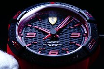 1円～1スタSCUDERIA FERRARI【スクーデリア・フェラーリ】FERRARI公式腕時計/新品本物美しすぎるREDブラックベゼルウレタンベルト_画像5