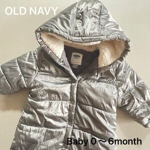 【OLD NAVY】オールドネイビー　ベビーアウター　中綿ロンパース　新生児