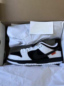 【新品未使用】TIGHTBOOTH × Nike SB Dunk Low Pro QS Black and Whiteタイトブース × ナイキ SB ダンク ロー プロ QS 