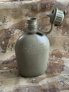 米軍放出品　水筒　特殊キャップ