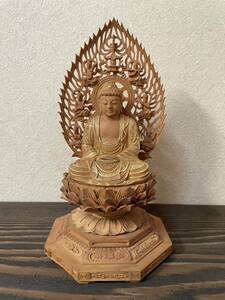 白檀　釈迦如来座像 仏教美術　白檀彫り