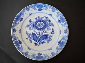  Royal Dell fto blue and white ceramics . plate ... ornament plate Holland blue flower blue and white ceramics flower Tang . writing sama mayo LUKA China porcelain Imari C.R 1972 year cobalt blue 