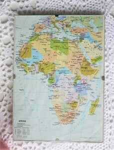 アフリカ地図　アートフレーム　1972年　ドイツ　ガラスフレーム　ヴィンテージドイツ　インテリア　ハンドメイド　アフリカンアート　