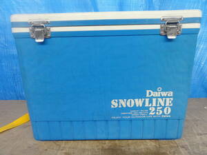 ♪DAIWA ダイワ クーラーボックス SNOWLINE 250 サイズ：47×27×36cm 汚れ ※ジャンク品　■１２０