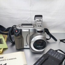 送料無料(4M2980)Canon　キャノン　ビデオカメラ　DM-MV1_画像2