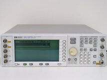 DK39296☆hp ESG-D3000A E4432A opt.1E5/UN4 デジタルRF信号発生器 250kHz-3000MHz【返品保証なし】_画像1