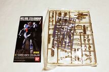 HG MSZ-006 ZETA GUNDAM GOLD COATING VER.[MSZ-006 ゼータ ガンダム 金メッキ][ガンプラコンテスト賞品 限定品 白箱][機動戦士Ζガンダム]_画像2