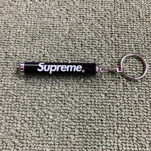 supreme LEDライト キーチェーン