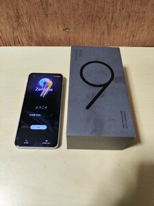 【超美品】国内版SIMフリー ASUS Zenfone 9 ZF9-WH8S12『ムーンライトホワイト』