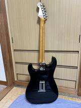 Fender Japan ST57 MADE IN JAPAN　日本製　ストラト 黒 Black 中古_画像4