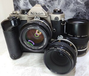 【終活】 Nikon NEW FM2/T チタン外装モデル＋Ai NIKKOR 50mm f1.4＋135mm f2.8＋55mm f3.5 Micro-NIKKOR＋モータードライブMD-12 動作良好