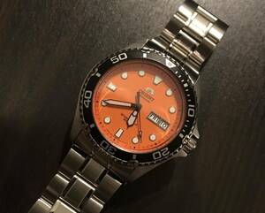 ORIENT automatic divers オレンジ文字盤 オリエント ダイバー 自動巻き AA02-C8-A 200M デイデイト 稼働品 美品