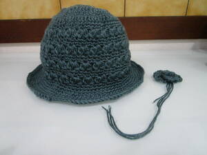 ハンドメイド 帽子 手編み バケットハット 手作り ニット帽 コサージュ 秋 冬 ポリエステル100％ 毛糸 編み物