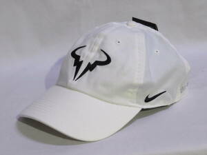 785 NIKE coat RAFA aero Bill H86 cap 