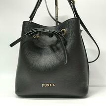 1円【極美品】FURLA フルラ コスタンザ ショルダーバッグ 金宅 レザー シボ革 バケツバッグ ブラック 黒 レディース 金ロゴ_画像1