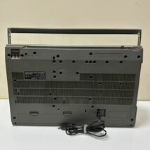 A193 HITACHI 日立　カセットレコーダー ラジカセ　TRK-8600RM 昭和レトロ　大型　ジャンク品_画像3