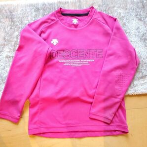 DESCENTE☆アンダーシャツ☆130㌢