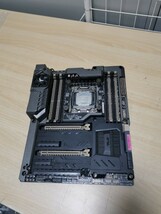 ASUS　マザーボード　SABERTOOTH X99 THERMAL ARMOR 　i7-5930K 3.50GHZ　動作未確認　現状販売_画像1