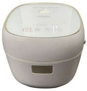 お11-094//【現状品】Panasonic SR-KT-069-W 炊飯器 動作確認済 箱なし 取説なし ホワイト