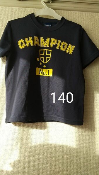 半袖Tシャツ　Tシャツ　140 チャンピョン　Champion　紺　黄色　ポリエステル　スポーツ　体操