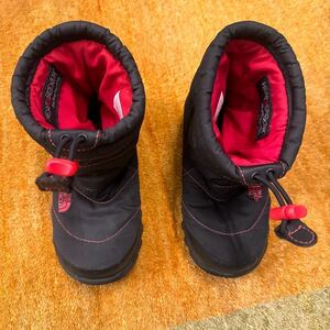 THE NORTH FACE ノースフェイス　スノーブーツ キッズ 16㎝