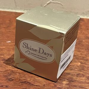 シャインデイズ.モイスチャーリフトクリームプラス（保湿クリーム）内容量:33g 未開封品