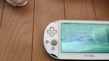 ★SONY PlayStation Vita本体 Wi-Fiモデル (PCH-2000 ライトブルー) PS Vita 動作しましたがジャンクで_画像3