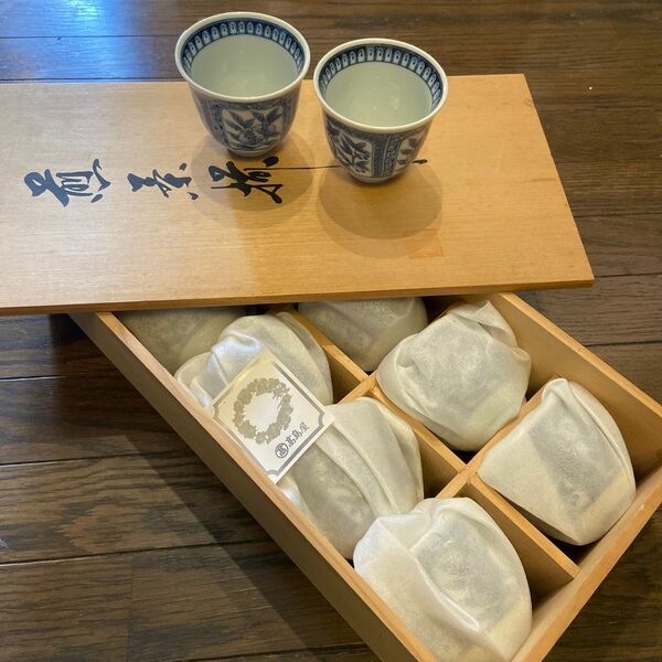 未使用品　煎茶揃　青果果実文十客　煎茶湯呑み　セラミック藍　10客セット