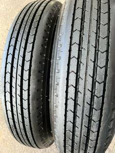 225/80R17.5　ダンロップ　　SP110　　4トン　　夏タイヤ　　イボ付き　　新品同様　　　2016 2017年　2本セット