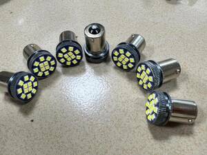 12V車〜24Vトラックまで S25 LED 12連smd 3030チップ仕様　シングル ホワイト 10個セット　新商品　バイク、乗用車からトラックなどに