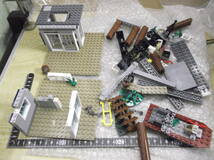 LEGO レゴ シティ 沼地のポリスステーション 60069 パーツ 部品 ジャンク 現状渡し品 同梱不可J_画像1