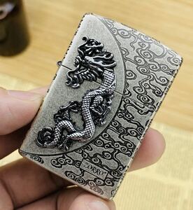 zippoジッボ型オイルライター新品未使用メタル貼りオイルライターZORROオイルライタードラゴン銀龍