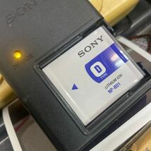 ③ N692/純正 SONY　NP-BD1 ソニー　バッテリー　のみ 全品同梱OK_画像1